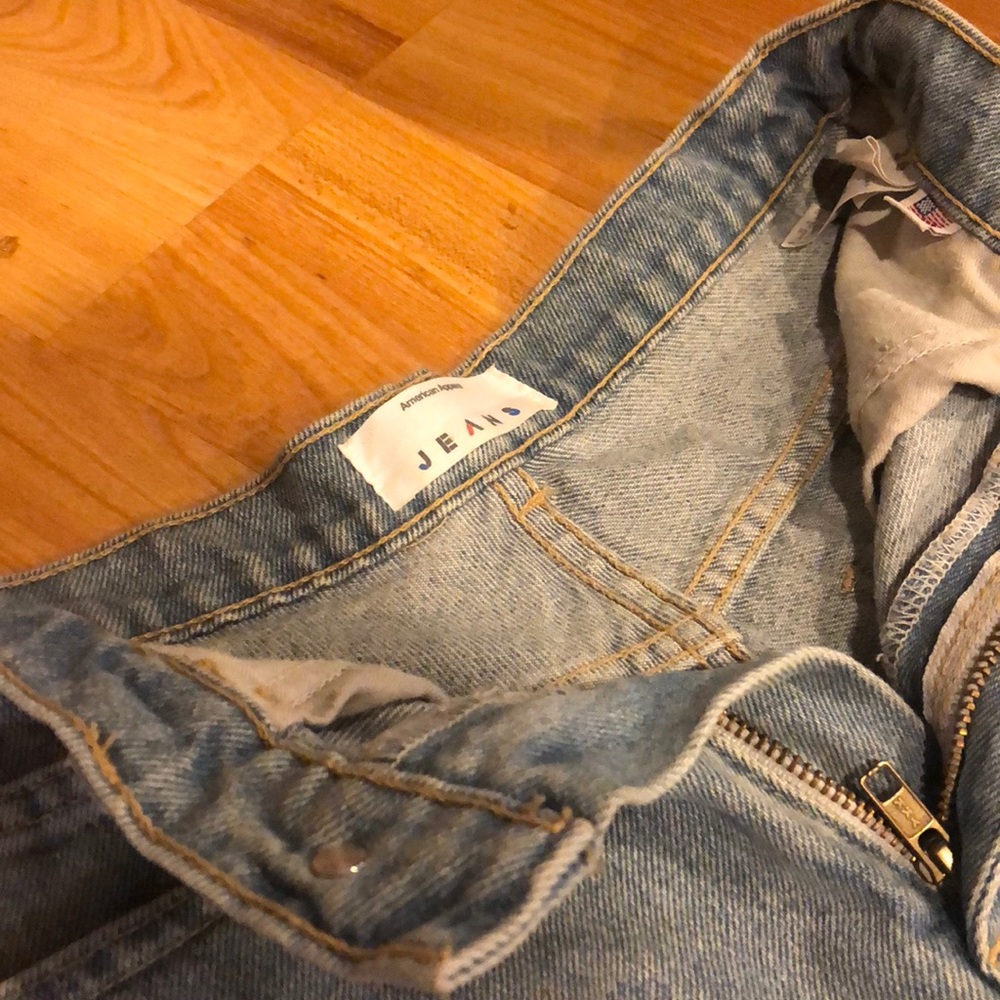 Super high-waist light wash shorts *VINTAGE* - Picture 3 of 4